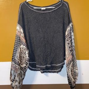 WORN ONCE- Waffle knit top with texture sleeve (S)